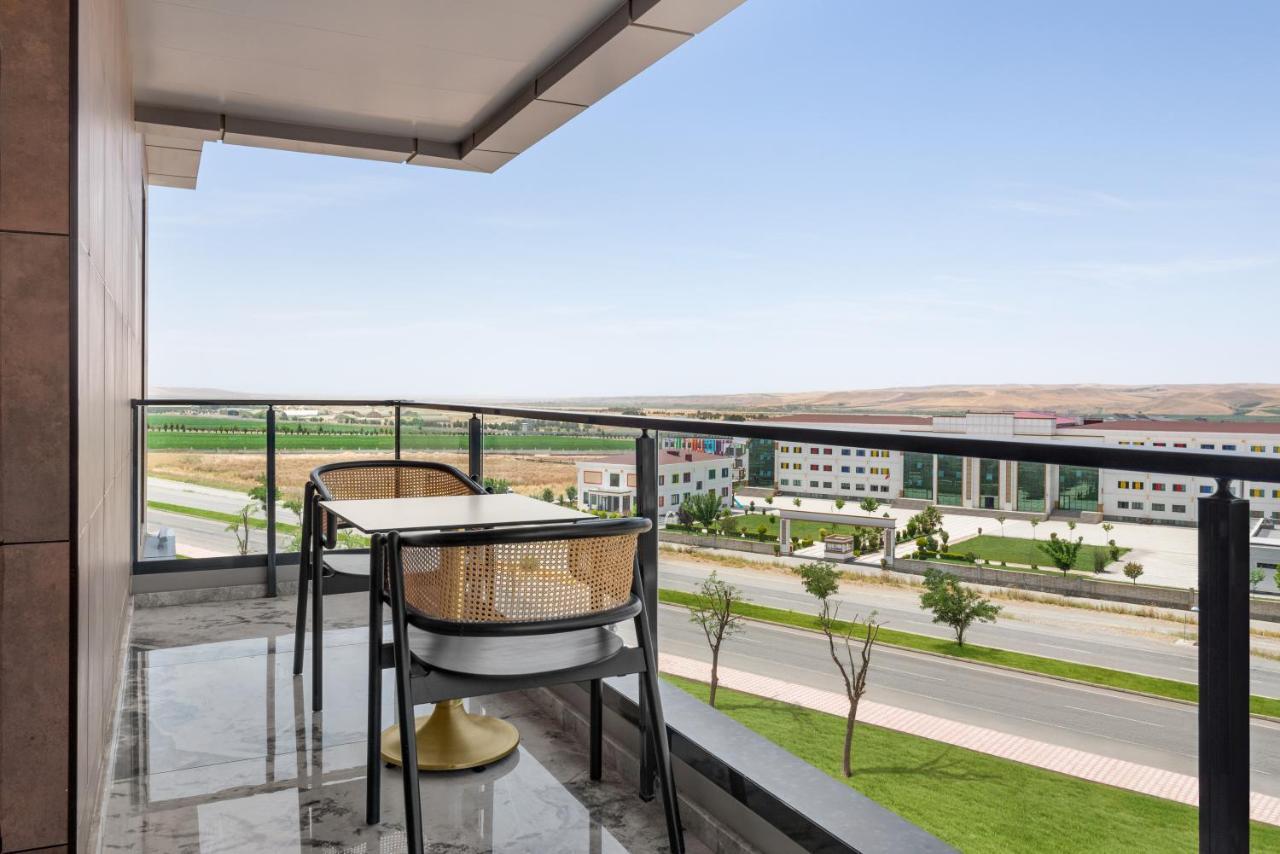 Hotel Ramada Plaza By Wyndham Batman Exteriér fotografie