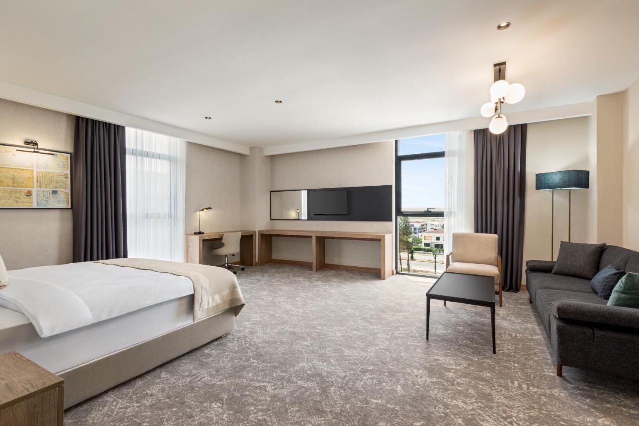 Hotel Ramada Plaza By Wyndham Batman Exteriér fotografie