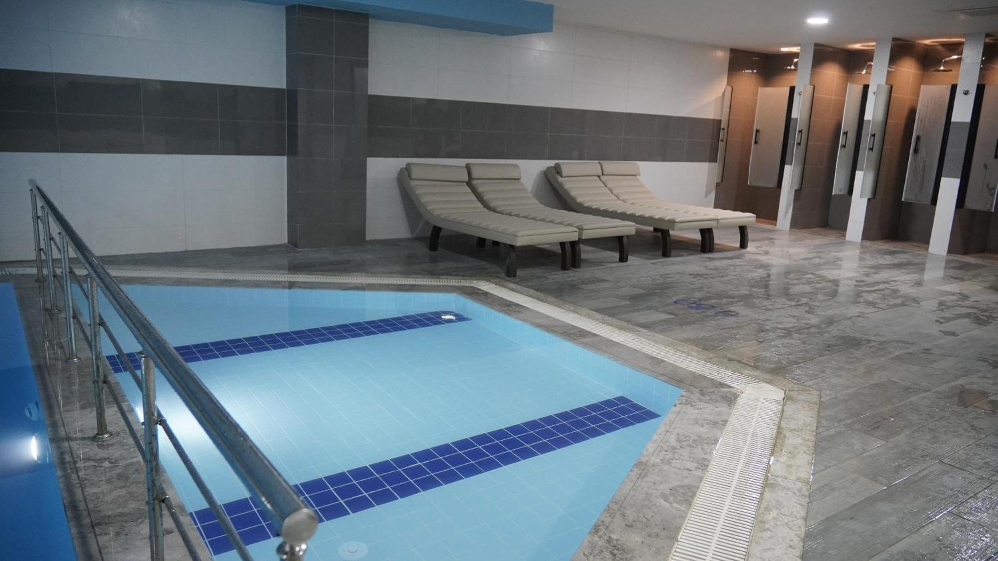 Hotel Ramada Plaza By Wyndham Batman Exteriér fotografie